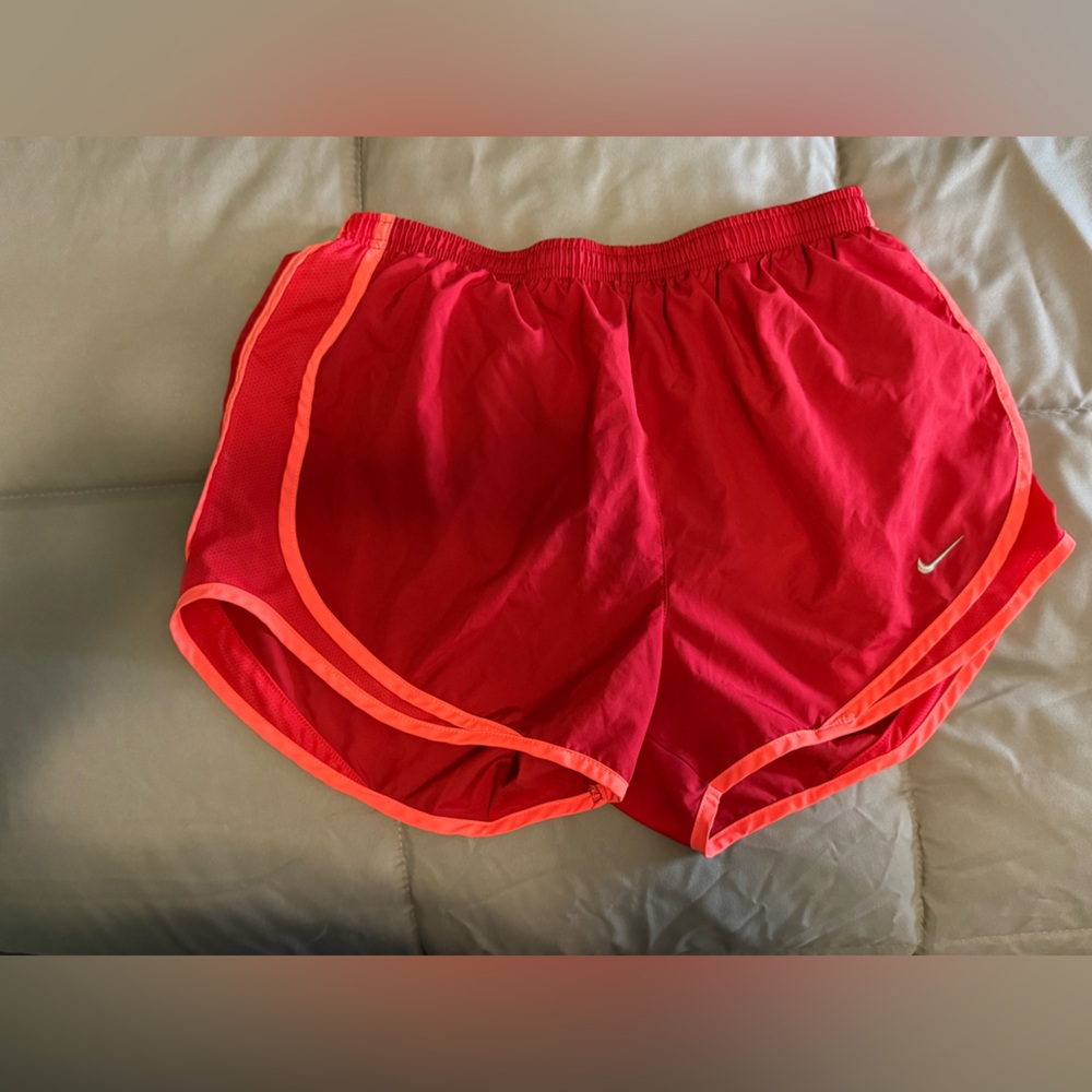 Women’s Nike Run Shorts